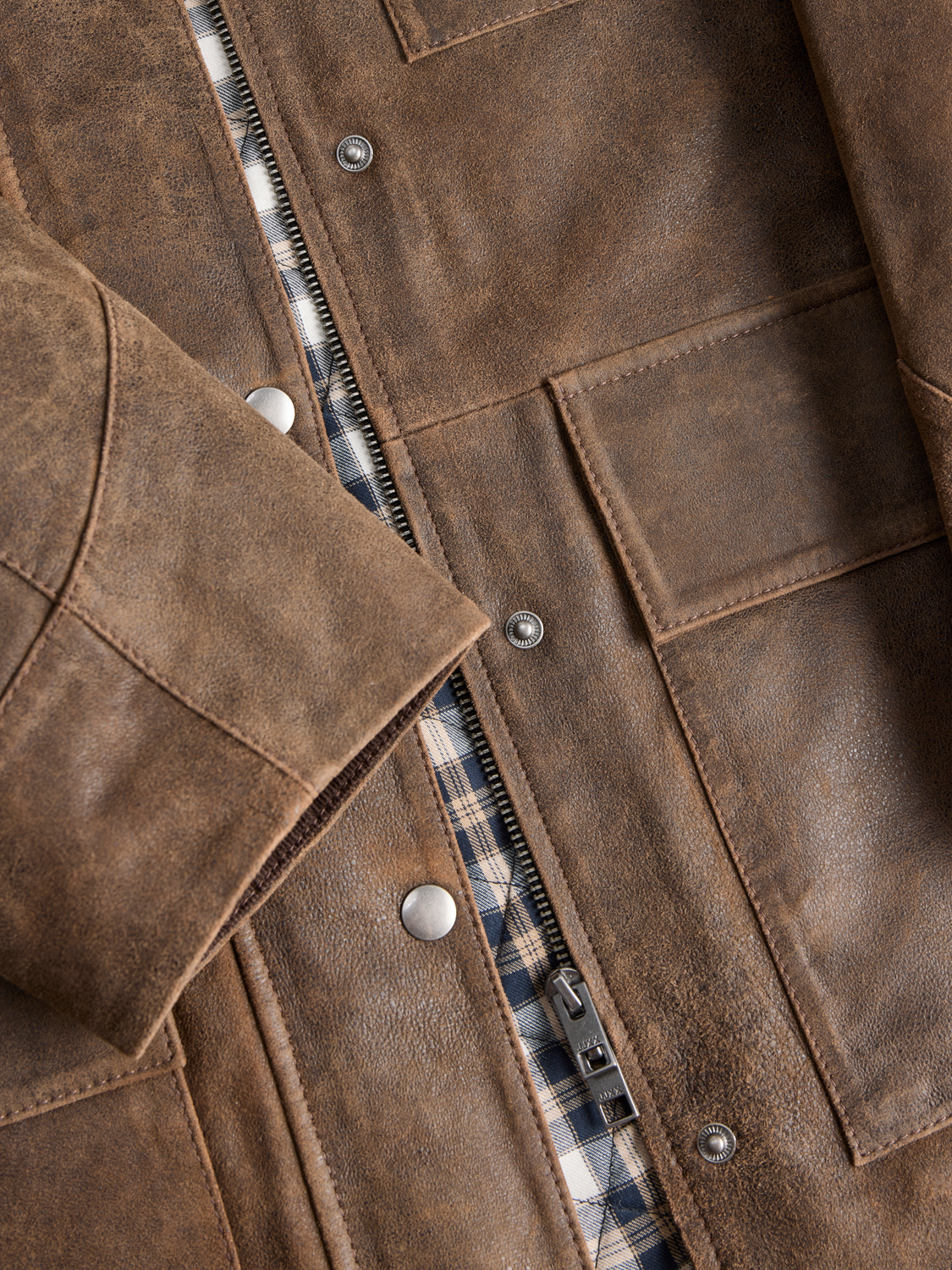 model_shot-detail
